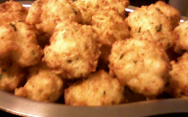 Bolinho de arroz tradicional