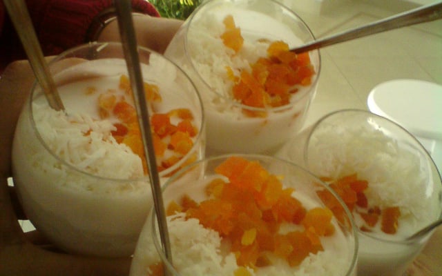 Gelado de tapioca com frutas