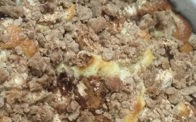 Cuca de goiabada e banana