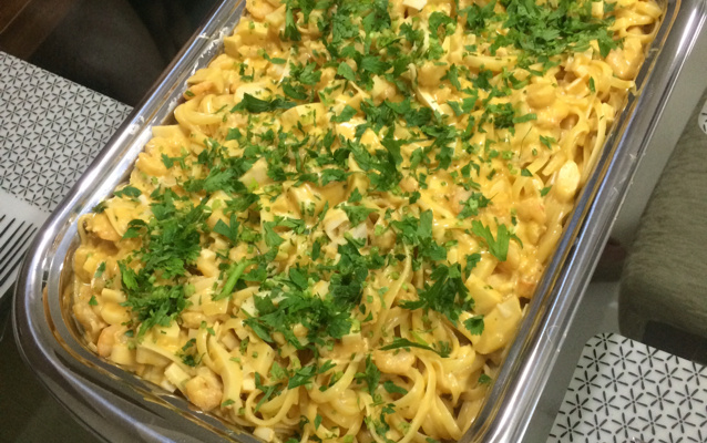 Pappardelle ao veloutè de palmito e camarão