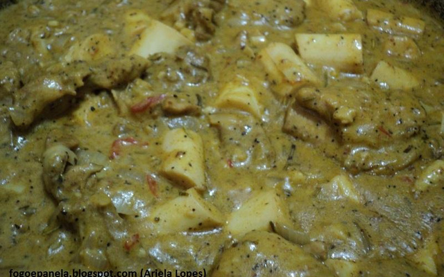 Frango com molho de mostarda