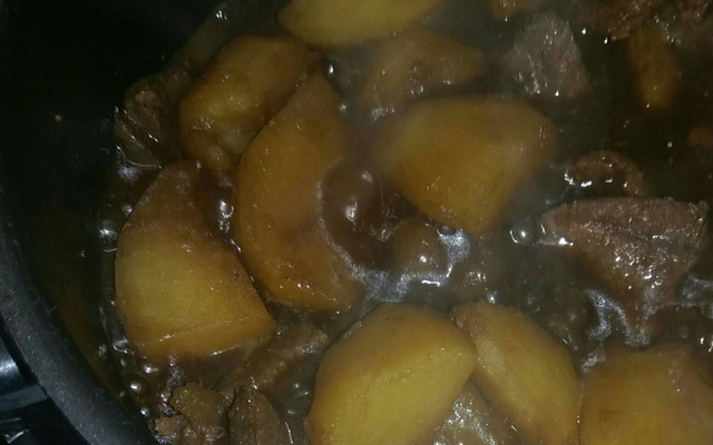 Carne com batata