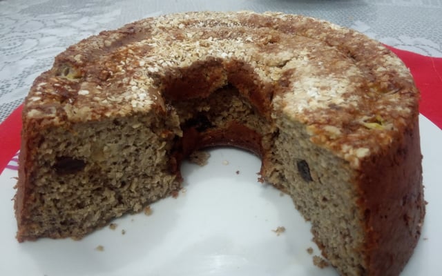 Bolo fit de banana com aveia