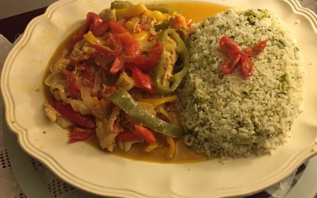 Filé de tilápia ao molho rápido