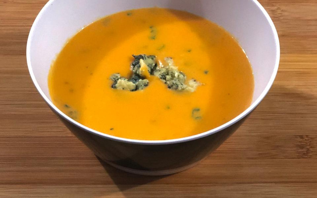 Creme de abóbora com gorgonzola