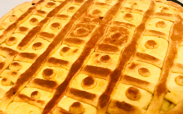 Torta de frango com palmito e requeijão