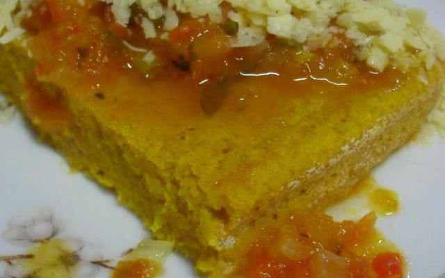 Bolo de cenoura salgado