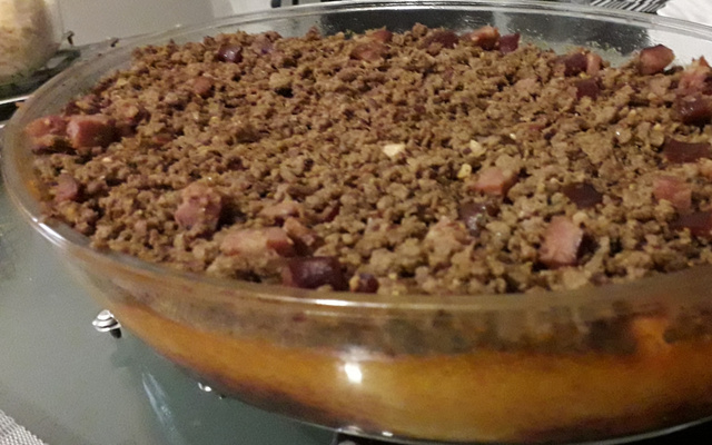 Assado de cenoura e carne