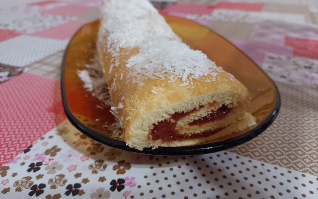 Rocambole de doce de leite