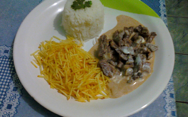 Estrogonofe de carne