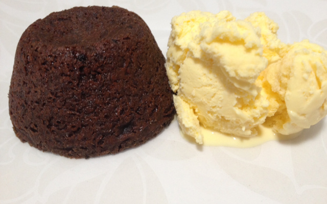 Petit gâteau de creme de avelã perfeito