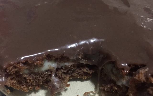 Bolo de Chocolate com recheio de Leite em pó