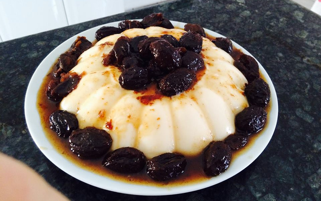 Flan especial (calda de ameixas)