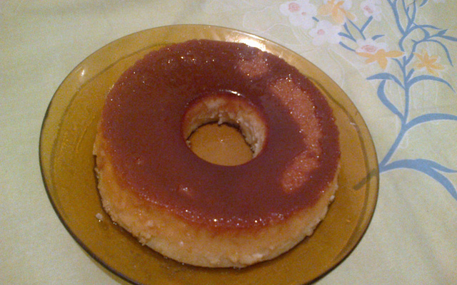 Pudim de pão com leite condensado