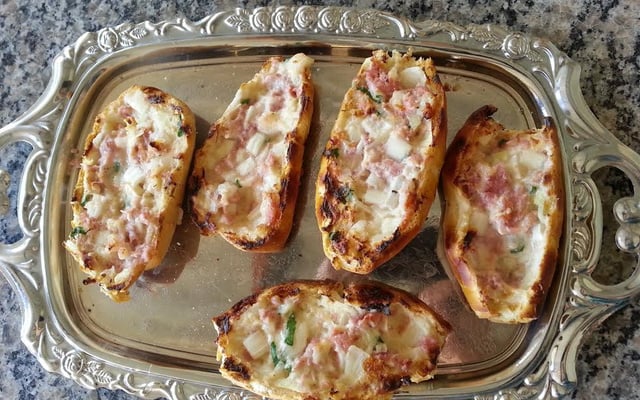 Pão de linguiça para churrasco