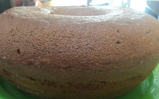 Bolo simples de chocolate