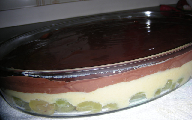 Sobremesa delícia de uva