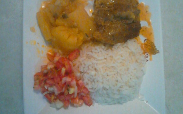 Costela com mandioca