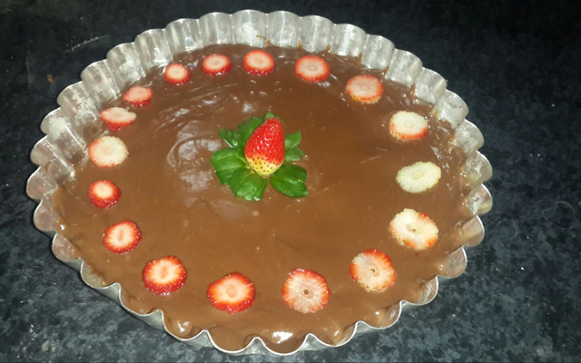 Torta de morango com brigadeiro e oreo
