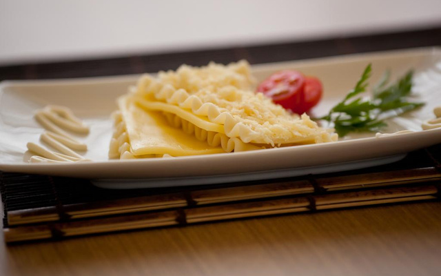 Lasanha aos queijo com molho branco da Keyce Prístila