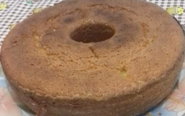 Broa de milho com coco