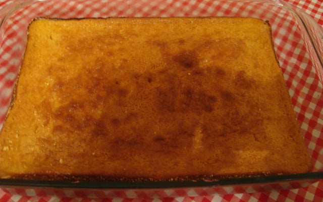 Bolo de fubá cozido de tia bel