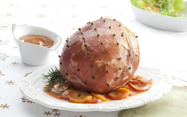 Tender ao molho de ameixa