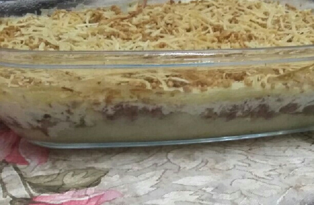 Escondidinho de carne seca