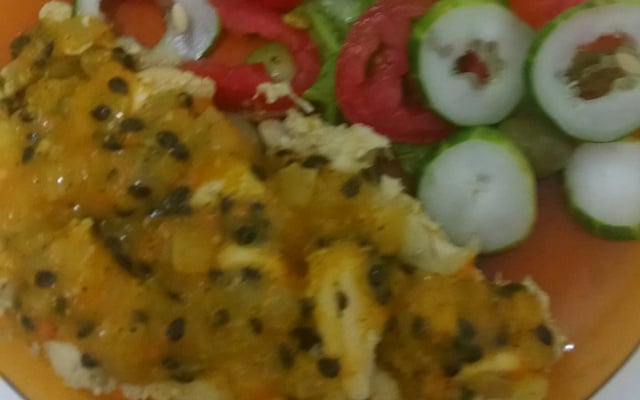 Filé de frango ao molho de maracujá