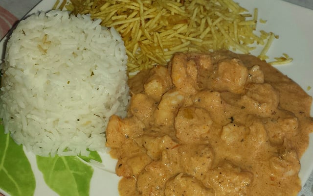 Estrogonofe de camarão