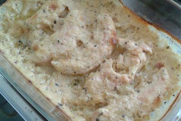 Filé sassami ao molho branco bem simples