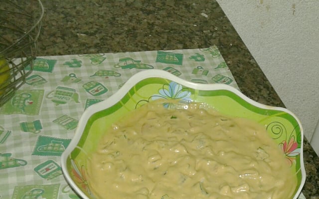 Peixe Empanado com Molho Tártaro