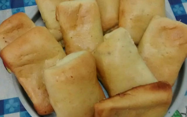 Pão de leite com salsicha