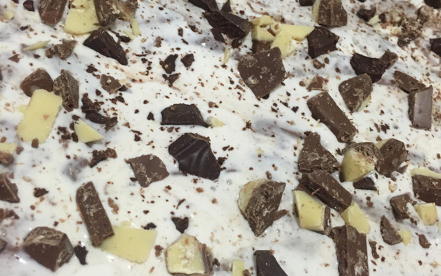 Pavê de morango com chocolate