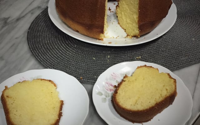 Bolo amanteigado colonial