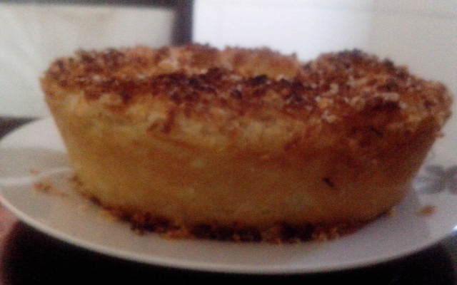 Bolo de mandioca ralada