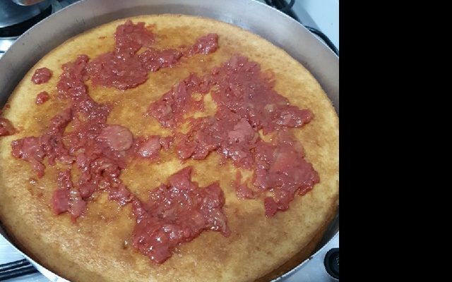 Bolo de queijo com goiaba