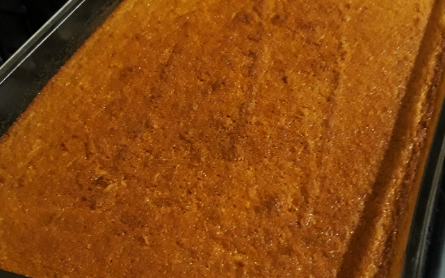 Bolo de mandioca cremoso