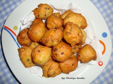 Bolinho de chuva salgado diferente