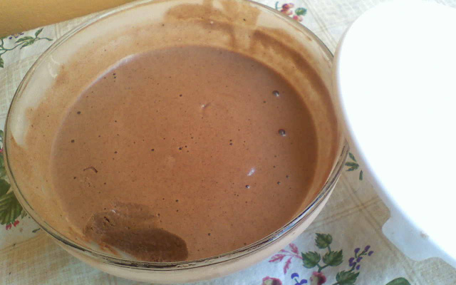 Sorvete caseiro de chocolate