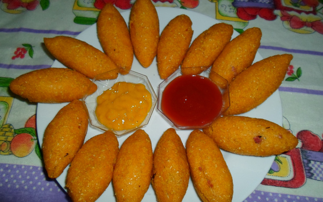 Bolinho caipira delicioso