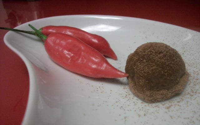 Trufa de chocolate com pimenta