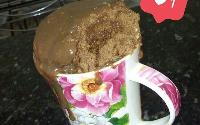 Bolo de caneca