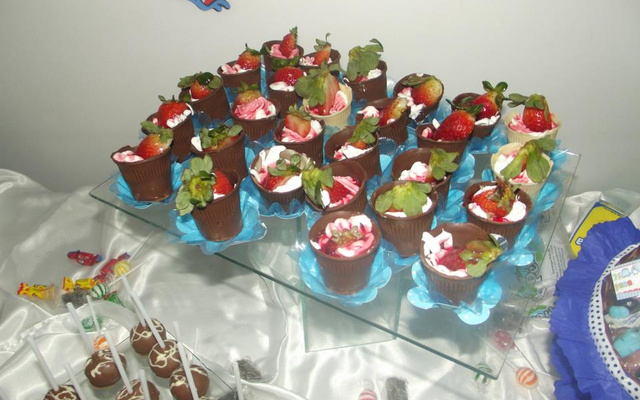 Copinho surpresa de chocolate