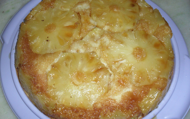 Torta de abacaxi com iogurte