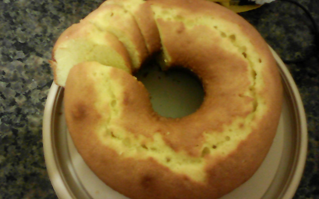 Bolo de laranja inteira