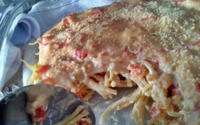 Macarrão com alho poró