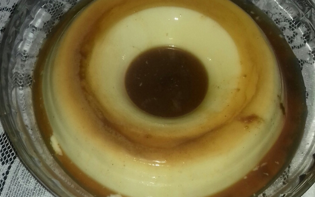 Pudim hiper fácil da Daia