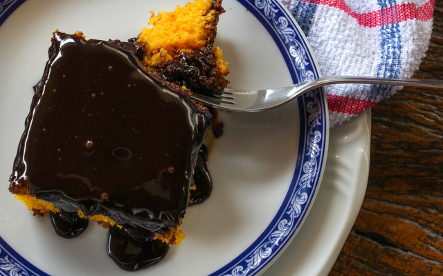 Bolo de cenoura com brigadeiro low carb