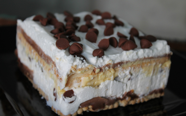 Sobremesa de chocolate e maracujá